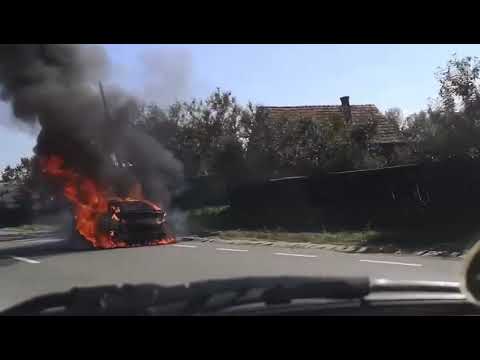 INCENDIU AUTO TOPA MICA