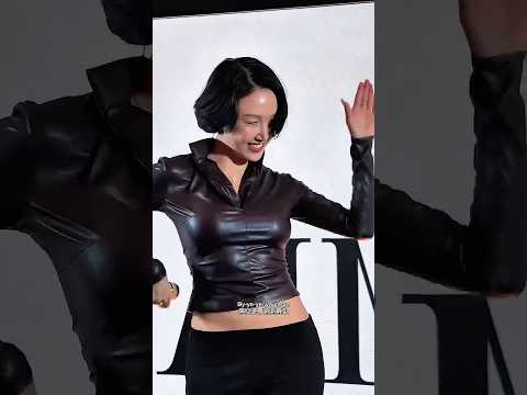 HWASA – Good Goodbye (Live) | Casa Damiani Cheongdam 2026 🔥 #HWASA#GoodGoodbye