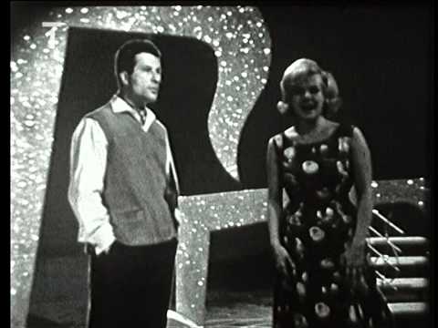 Eva Pilarová  -  Prý mě má rád (Somebody Loves Me)
