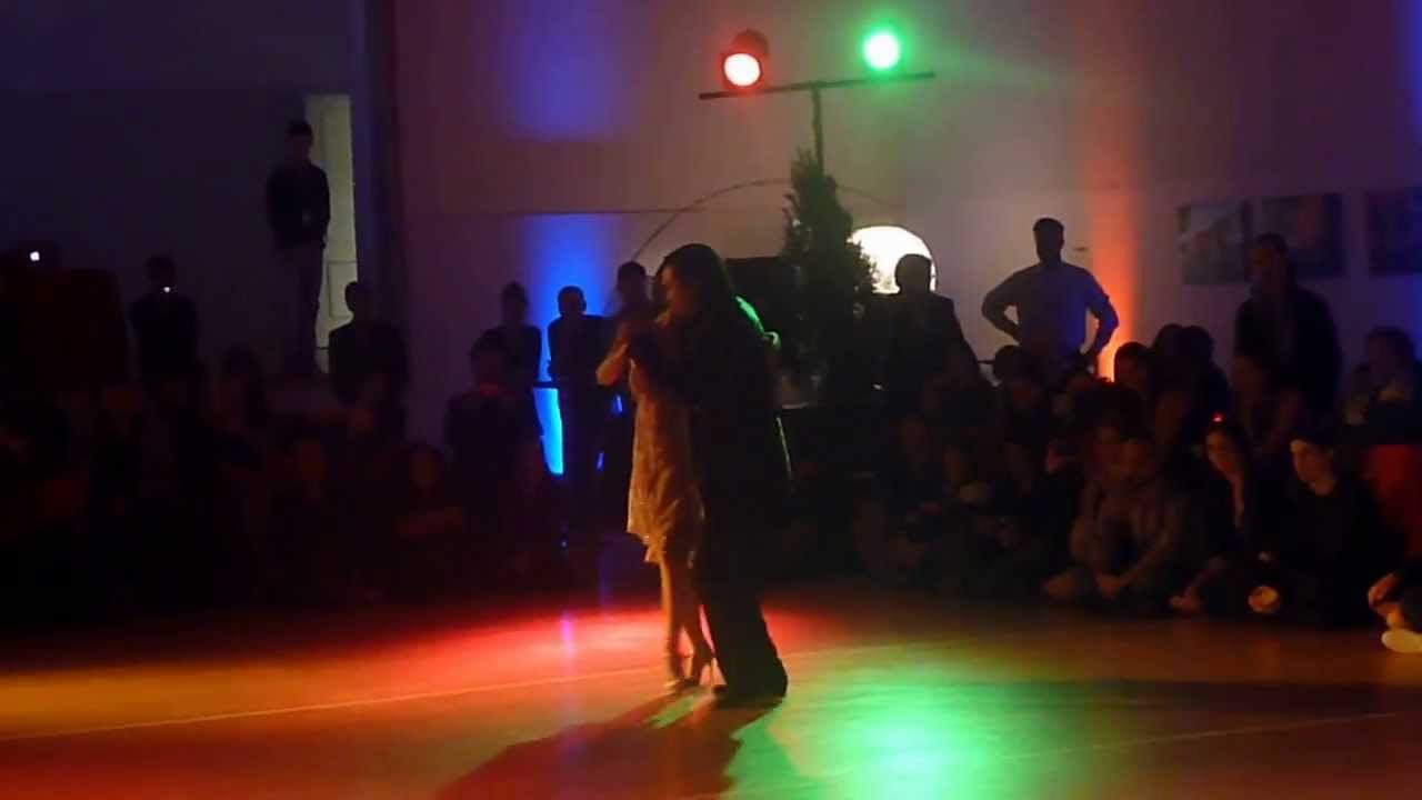 Chicho Frumboli e Joana Sepúlveda, na Milonga "All Aboard" - I