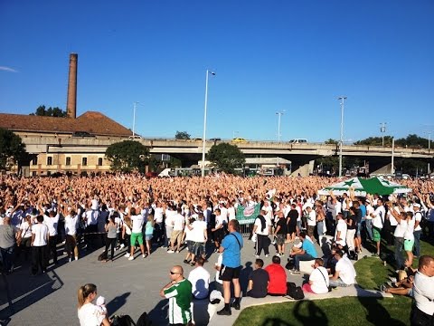 Újpest Ferencváros 2:1 demonstráció a Sas szobornál 2014.09.21. Benito B. Benito B.