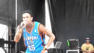 YELAWOLF &quot; DADDY&#39;S LAMBO &quot;  HD LIVE FROM ST. LOUIS  WARPED TOUR 2011 08/03/11
