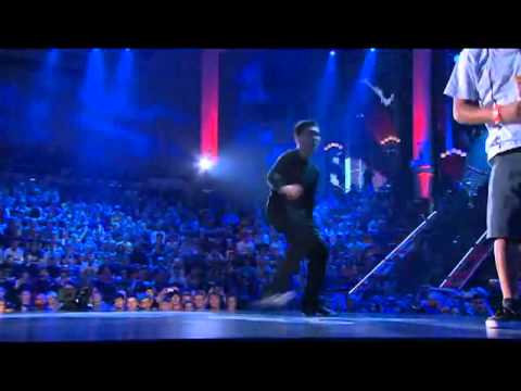 Flying Buddha vs Neguin - Red Bull BC One 2011