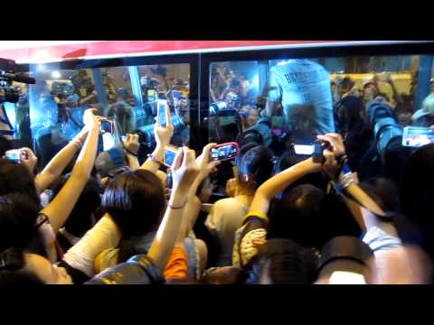 120622 MUSIC BANK IN HK FX,WONDER GIRLS 到港