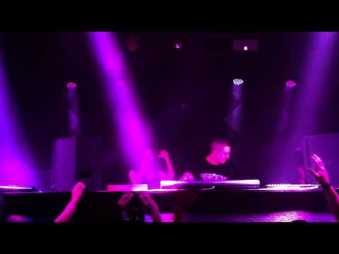 Giuseppe Ottaviani and Amba Shepherd at Dream, Miami Beach 19-3-13