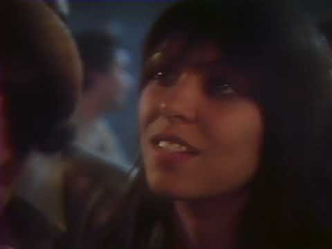 Roseanne Cash - Rainin' - Seven Year Ache - Official Music Video [U-Matic Capture]