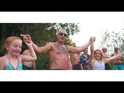 DEK - DOOR DE KNIETJES ( OFFICIAL VIDEO )