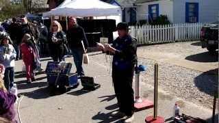 preview picture of video 'Kimswick Apple Butter Festival Street Magician - 2012'