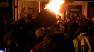 preview picture of video '2010-11-05 Flaming Tar Barrels - Ottery St Mary 2010 The Gert Big Un'