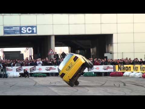 Driving on 2 Wheels Stunt Show : Car Rides on Two Wheels Video