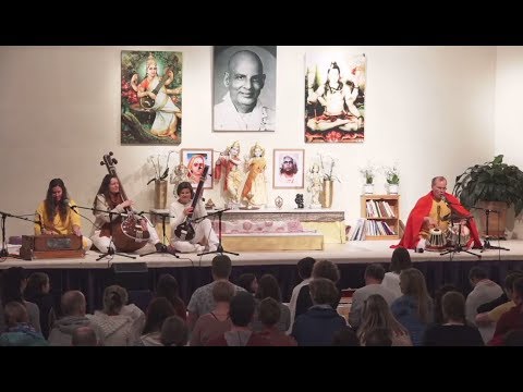 Yoga Vidya Samstag Abend Satsang vom 10.02.2018