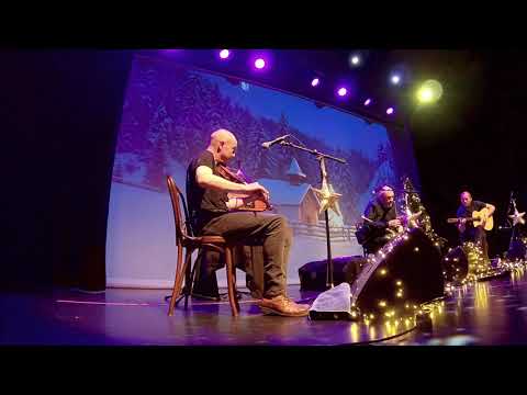 Mike McGoldrick Christmas Clip