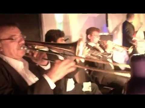 The Hits Orchestra - Debut en bienvenida de Carlsberg