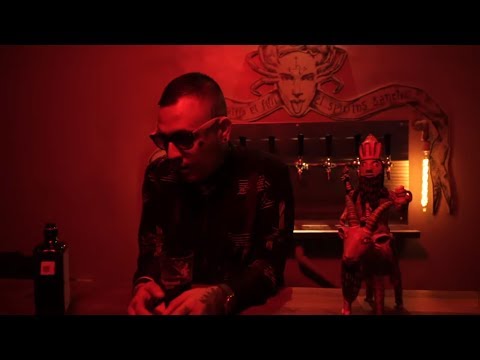 Lirika Inverza | Notre Dame | Videoclip Oficial ( Prod.Gilbert Hyde)