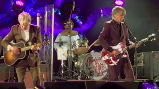 Crowded House - It&#39;s Only Natural (24 November 2016, On The Steps, Sydney)