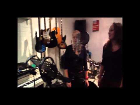 Suze & Larissa - Druime van vastelaovend TVK 2013