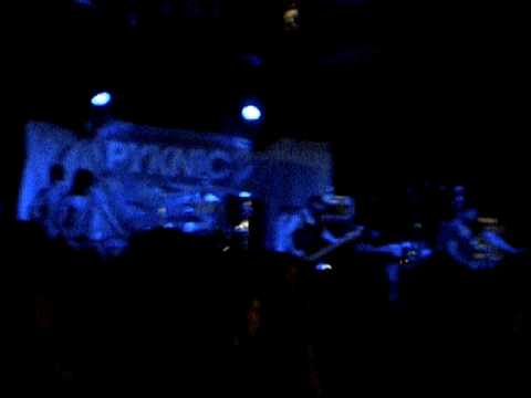 Abandon All Ships intro "Maria(I Like It Loud)" july 21st 2010 The Pyknic pArtery Tour