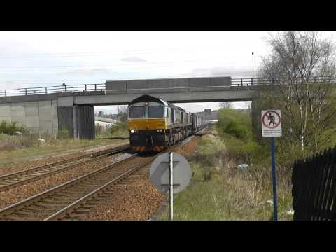 DRS 66434+66430 pass Metrocentre with a diverted 4S43 4/5/13