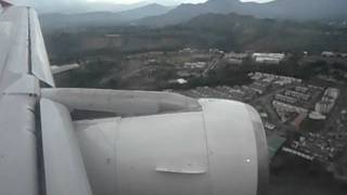 preview picture of video 'Aterrizaje Pereira Avianca Airbus 318'