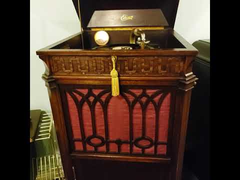 Charleston ~ 1925 ~ Golden Gate Orchestra