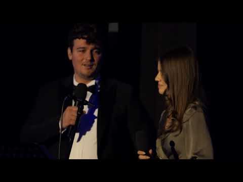 E Noapte Sfanta - Diana Rad & Robert Bede