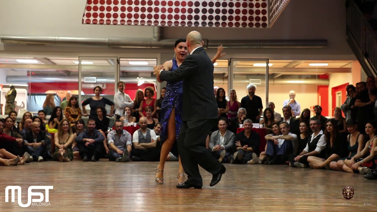 Show Diego Benavidez y Natasha Agudelo al MUST !!! Domenica 25.11.18