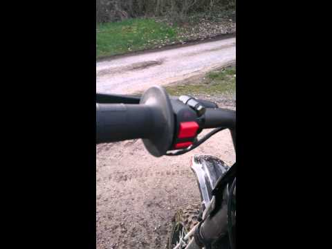 comment demarrer une moto a kick