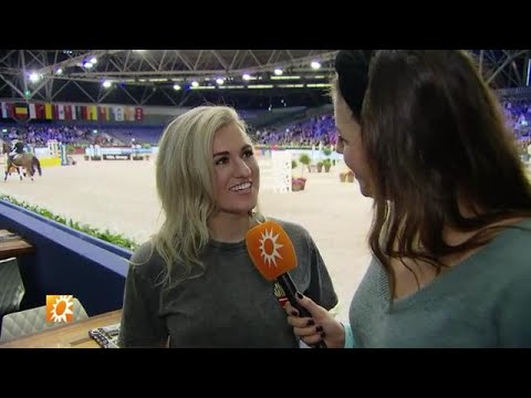 Britt Dekker: Paardrijden is voor mij geestverruim - RTL BOULEVARD
