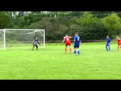 Gól Mareka Halúza na 2:5 (Nová Ves U19 - Nevidzany U19 7:2)