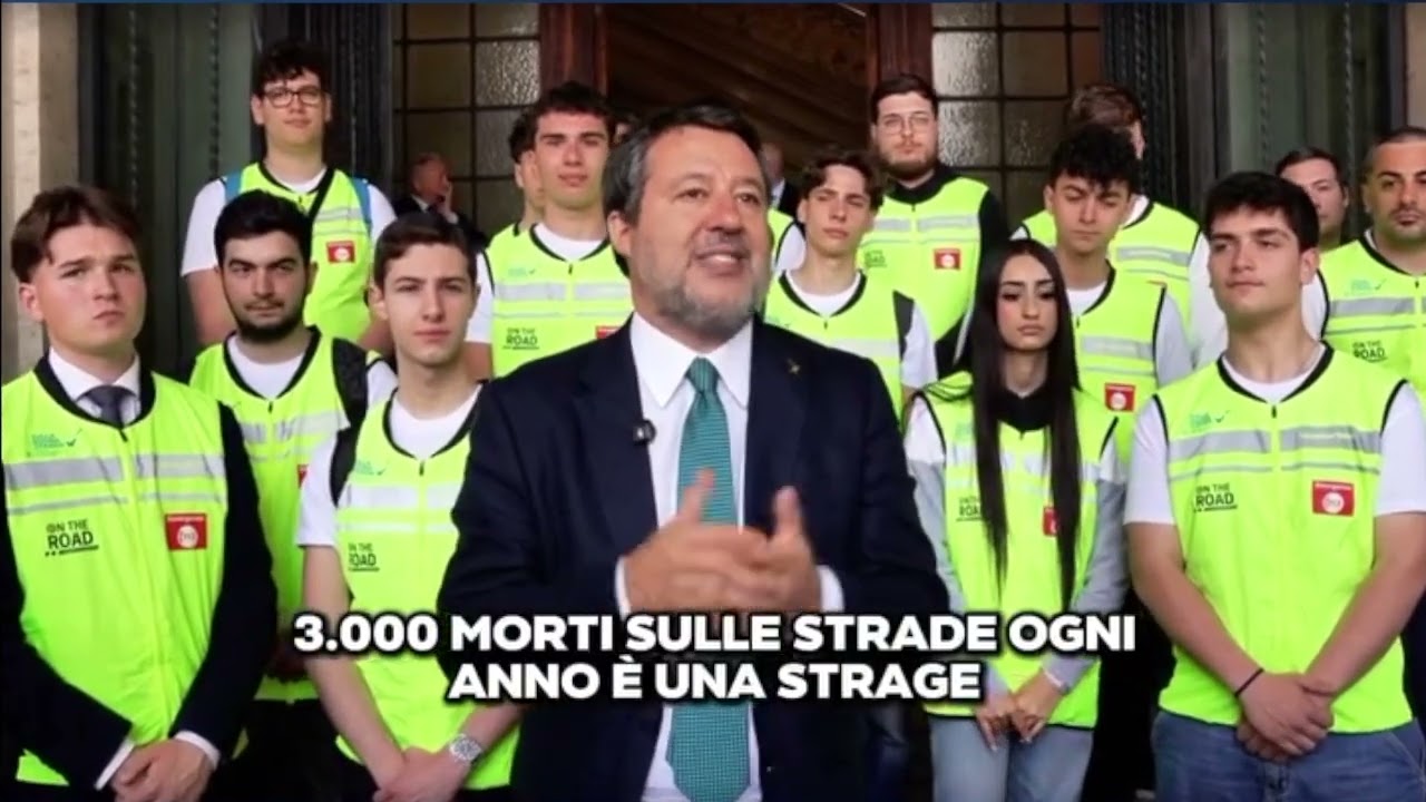 SALVINI OSPITA I GIOVANI DI "ON THE ROAD" AL MIT PER LA GIORNATA DEDICATA ALLA SICUREZZA STRADALE