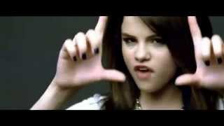 Selena Gomez : Bang a Drum