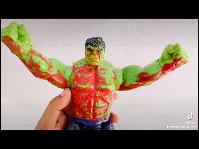 Vídeo relacionado con Figura de Acción de Lujo de Hulk de Marvel Avengers Titan Hero Series Blast Gear, Juguete de Superhéroe para el Juego de rol de 30 cm, Niños de 4 Años o Más