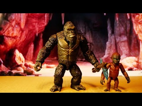 Kong Visits Scar Kings Kingdom