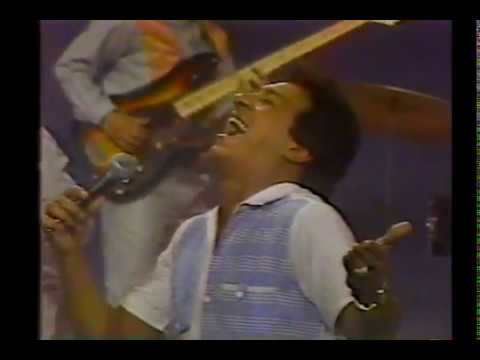 BRINDO CON EL ALMA - DIOMEDES DIAZ Y COCHA MOLINA - SHOW DE JIMMY (SONIDO EN VIVO