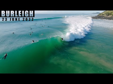 Burleigh Heads the Morning Fly By - 23 June 2022 Surfing