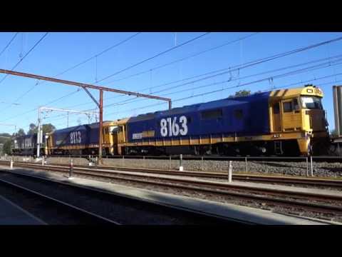 8208 / 8113 / 8163 with a late PN 5938 Flour - 28/6/16