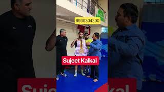 Sujeet Kalkal मान सम्मान करते हुए #baiyanpuriyakala #phklivetv #wrestling #wrestler #wrestlers