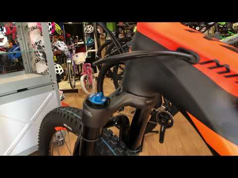 download lagu mp3 mp4 Ktm Myroon Master 12, download lagu Ktm Myroon Master 12 gratis, unduh video klip Ktm Myroon Master 12