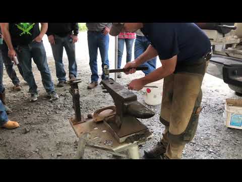 Slide 4 - Classic Roller 3 Front 24x8 2/Clip  (video)