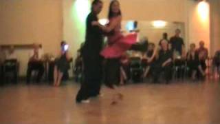 Sebastian Posadas y Eugenia Eberhardt - exhibicion2.mp4