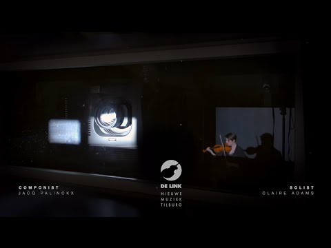 De violiste Claire Adams zing en speelt een stuk van Jacq Palinckx in Cinecitta
