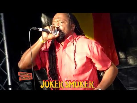 Triston Palmer ~ Joker Smoker/Oh  Mr. D C (Live with lyrics/c.c.)