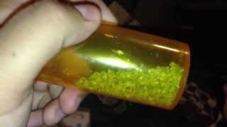 preview picture of video 'How to grind weed without grinder'