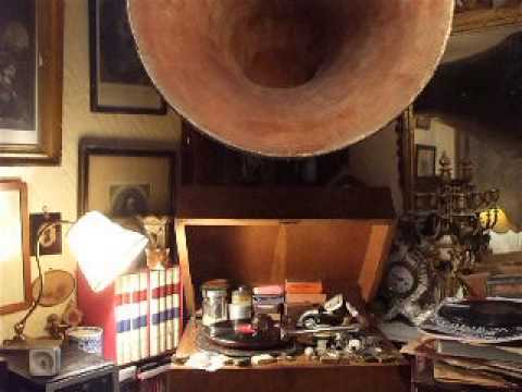 "Mausie" Sung in German by Oskar Denes & Paul Godwin Decca Polydor  PO 5044