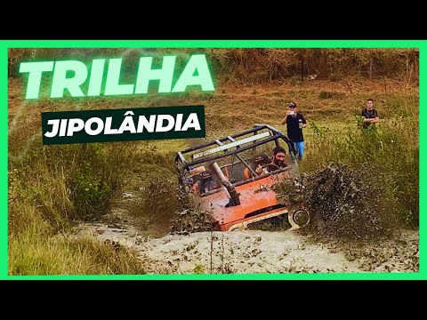 Jeeps on the trail of Jipoland/Mud/Mud #4x4 #offroad #jeep #trail #mud #jeep #toyota #hillux