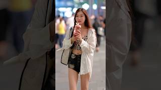beautiful girl street fashion tiktok #chinesefashion #mejoresstreetfashion #shorts