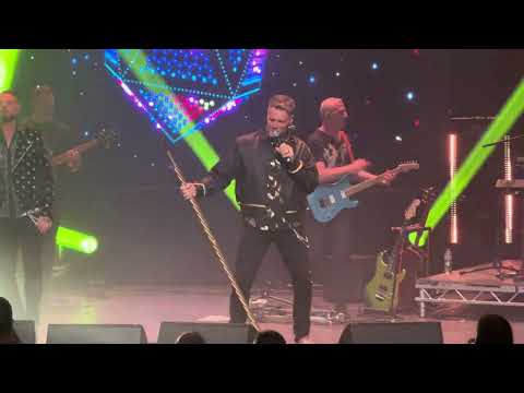 Boyzlife - Intro - So good / Picture Of You - Guildford 12/02/2026