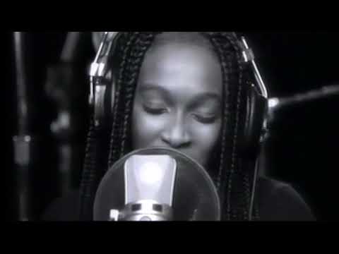 Queen Latifah, Yo Yo, TLC, MC Lyte, Nefertiti, Salt N Pepa, Patra, Meshell Ndegeocello