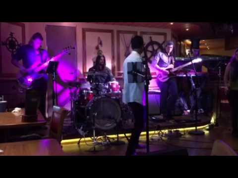 Wangden lepcha Sweet child (live at Red Frog Pub, Carnival Cruise Lines)