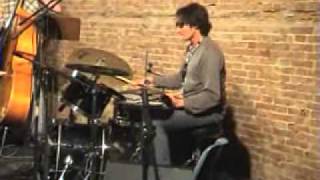 concerto con anders jormin contrabassista svedese. Siena 2010.wmv